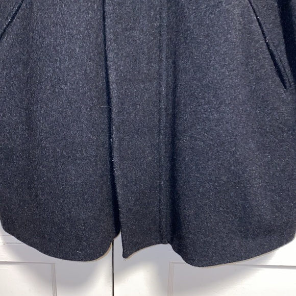 JF J.Ferrar Large Black Wool Coat - Picture 10 of 16